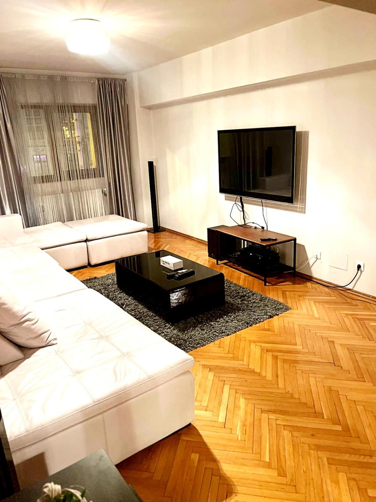 Romana 100 Sqm Deluxe Apartament Bucharest Exterior photo